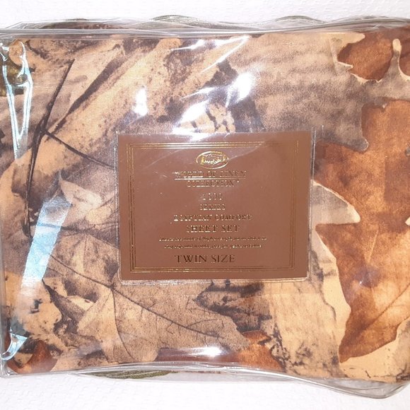 Twin Bed Sheets Set - 3 Piece Set - Choice of Colors - Picture 7 of 11